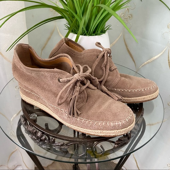 Crown Vintage Moccasins